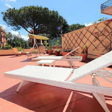 La Terrazza Parco Lauro Apartment Sorrento Bagian luar foto